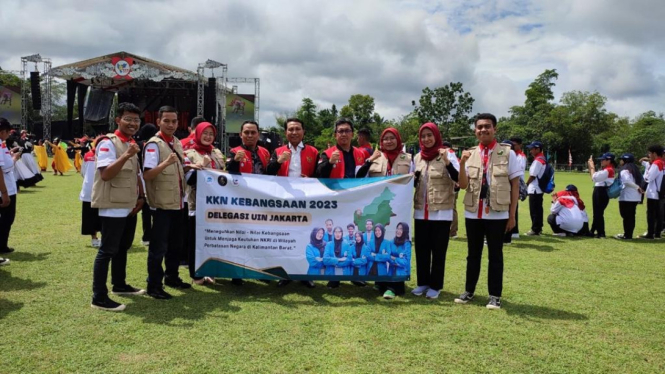 Delegasi Mahasiswa UIN Jakarta yang mengikuti KKN Kebangsaan 2023