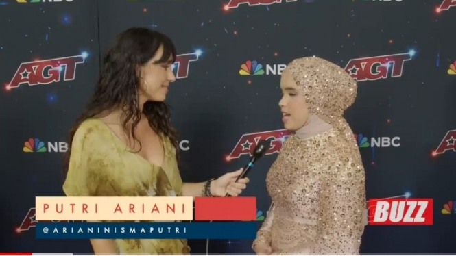 Putri Ariani diwawancarai the Buzz.