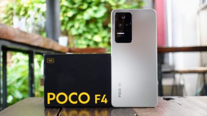 poco f4