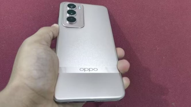 OPPO Reno 13 Pro