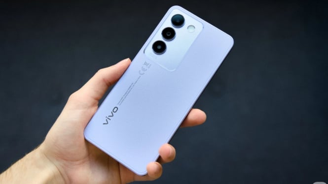 vivo V40