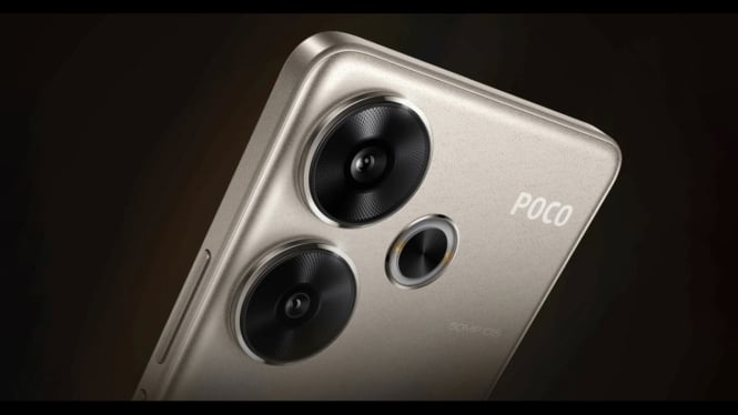 poco F7