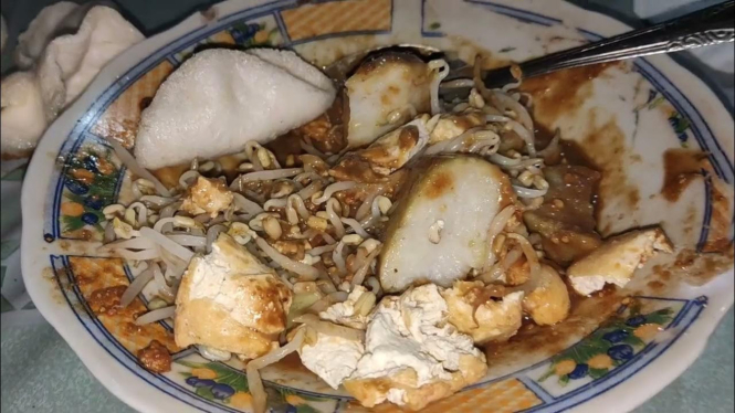 Tahu Campur Lumajang