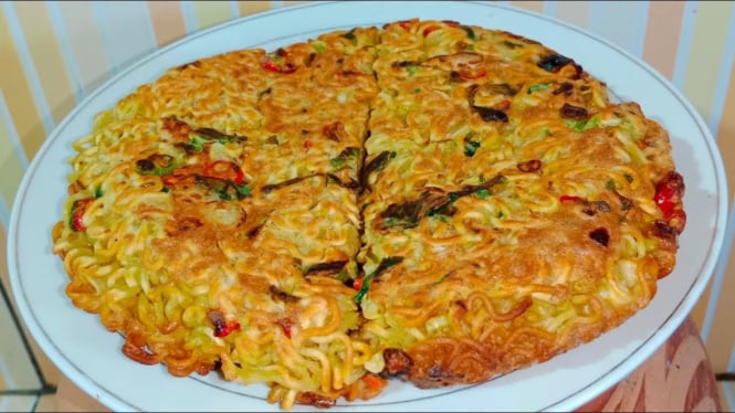 Omelet Mie