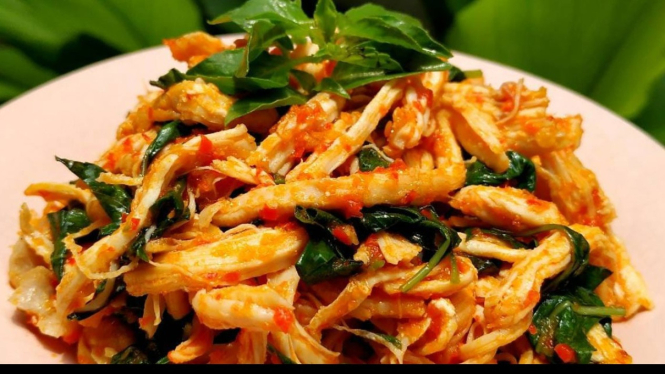 ayam suwir kemangi pedas