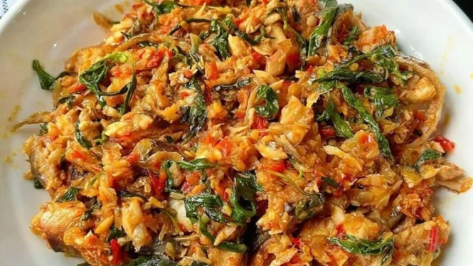 tongkol suwir sambal kemangi