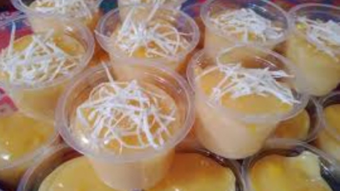 Puding custard jagung