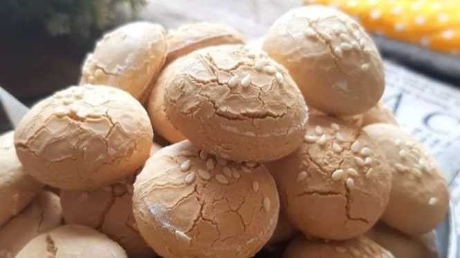 Kue bangkit jahe