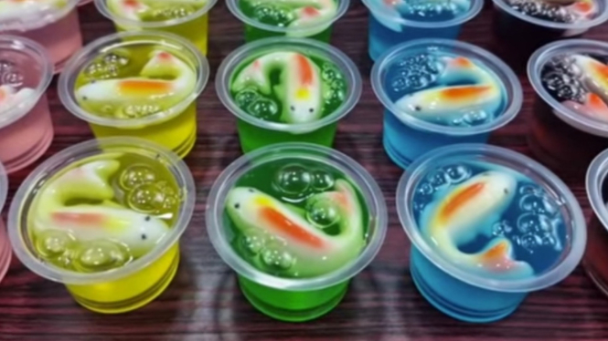 Usaha Puding Ikan Koi Gelembung