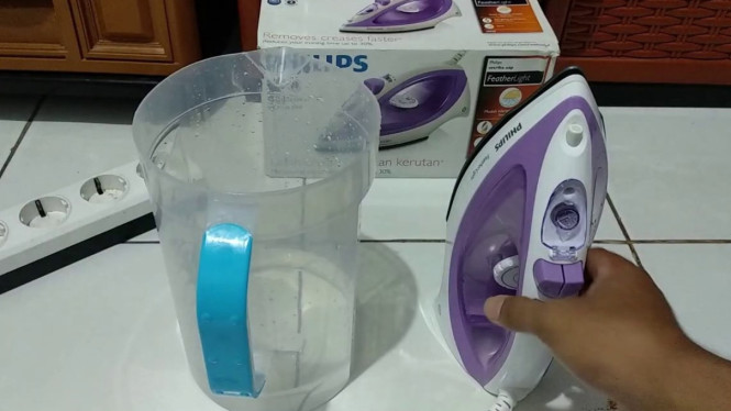 Setrika Uap Philips