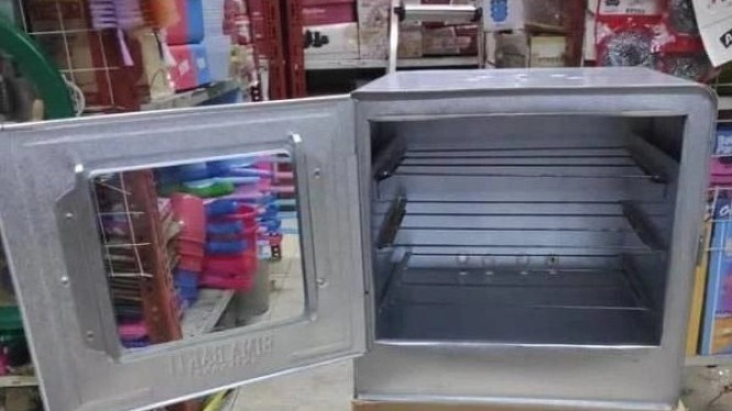 Mengatasii kerak pada oven kompor