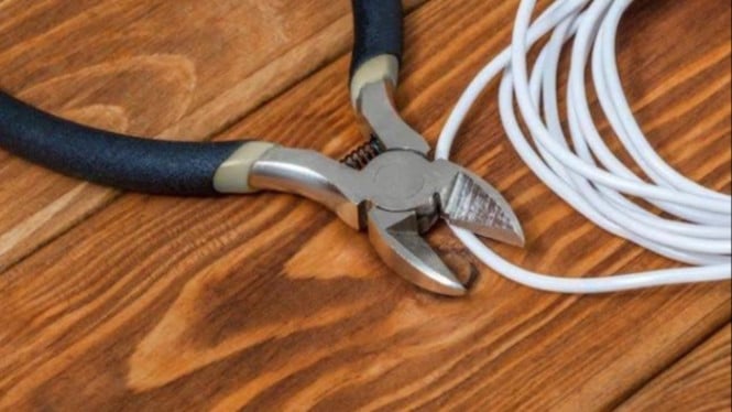 Solusi Murah Meriah Atasi Kabel Rusak dengan Paralon Bekas