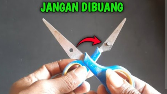 Trik Mudah Memperbaiki Gunting Copot