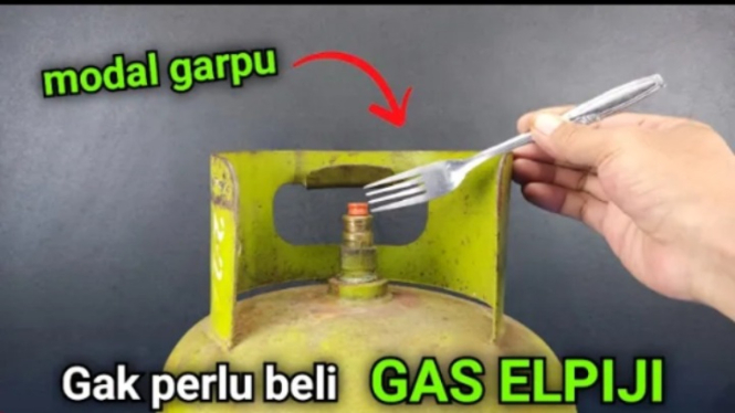 Cara Membuat Pemanas Air Darurat dengan Garpu dan Toples