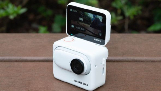 Rekomendasi Kamera 360 Insta360 GO 3