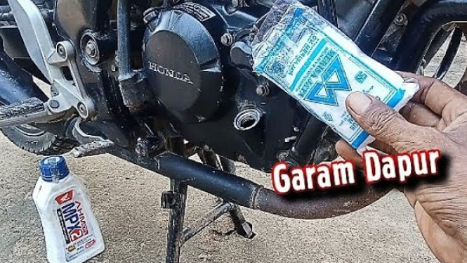 Oli Bekas Motor di Campur Garam Dapur Jadi Lampu Darurat