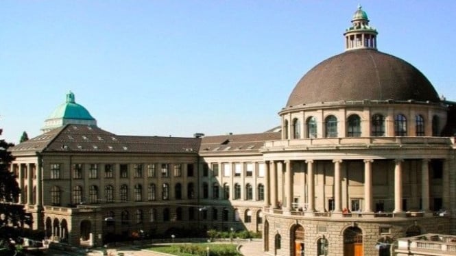 Universitas Terbaik