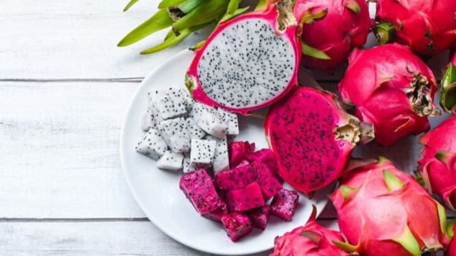 Deretan Manfaat Buah Naga