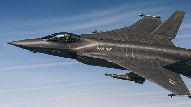 Jet Tempur F-36 Kingsnake