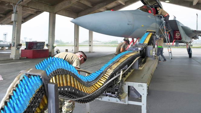 F-15
