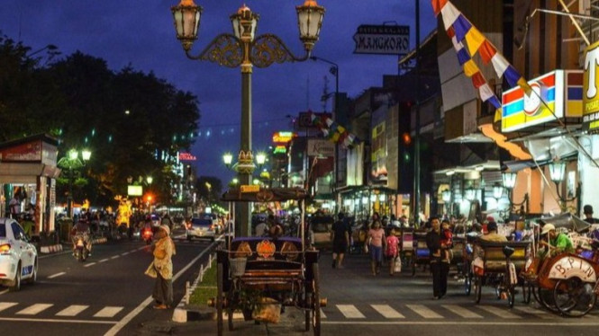 Malioboro di malam hari