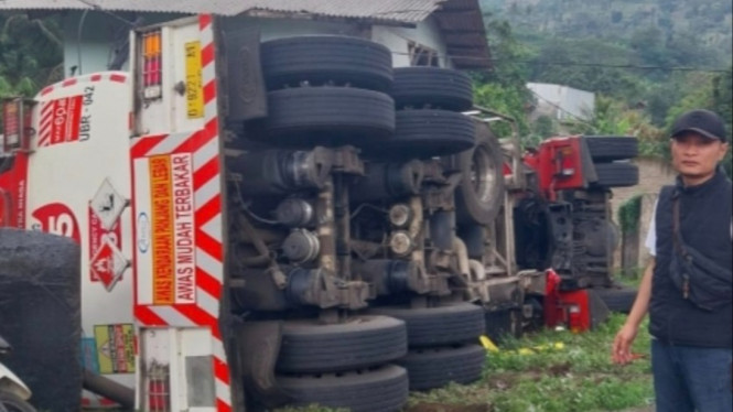 Truk Tangki Pertamina