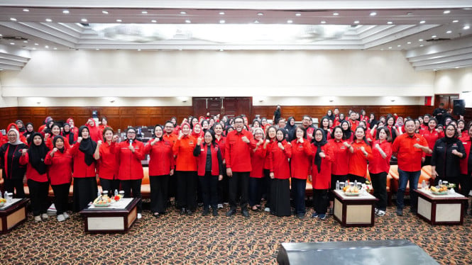 PDI Perjuangan Jabar Perkuat Peran Perempuan dari Akar Rumput