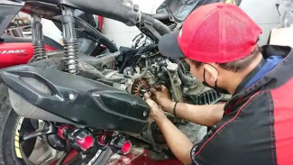 Tips Perawatan Motor Harian Simpel yang Sering Dilupakan Banyak Pengendara