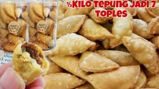Ide Jualan Cuma ½ Kg Tepung Bisa Jadi 7 Toples Pastel Mini Super Renyah dan Laku Keras