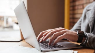 7 Laptop Tipis dan Ringan di Bawah 10 Juta, Cocok untuk Pelajar, Mahasiswa hingga Pekerja