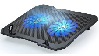 Perlu Nggak Sih Pakai Cooling Pad? Ini Manfaat Asli dan Mitosnya!