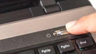 Kenapa Laptop Lama Banget Nyala Pas Dihidupin? Ini Penyebab dan Cara Atasinya!