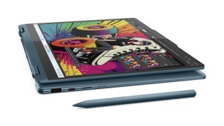 Lenovo Punya Laptop Tipis, Tahan 22 Jam dan bisa Jalankan AI Tanpa Internet