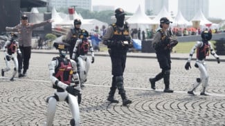 Polri Kenalkan 30 Robot Mulai dari Humanoid sampai Penjinak Bom, Siap Gantikan Tugas Manusia?