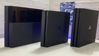 Perbandingan Lengkap PS4 Fat, Slim dan Pro: Mana yang Paling Worth It di 2025?