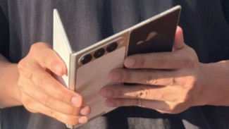 Bocoran Tecno Phantom Ultimate G Fold: Ponsel Lipat Tiga Tertipis di Dunia!