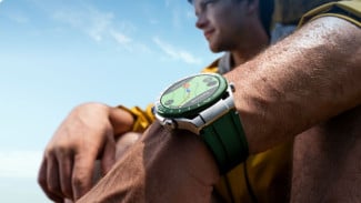 5 Smartwatch Tangguh untuk Diving: Anti Air dan Penuh Fitur Canggih!