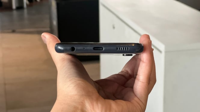 Port charger
