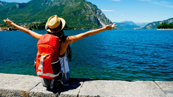 Ilustrasi traveling