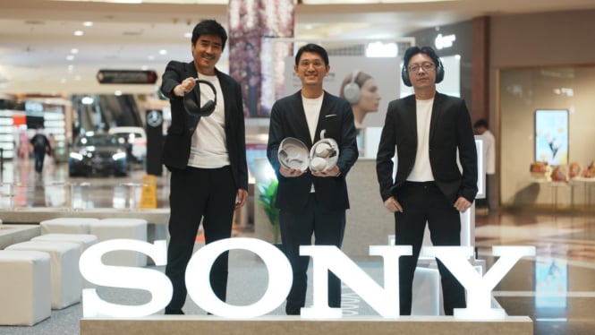 Peluncuran Sony WH-1000XM6.