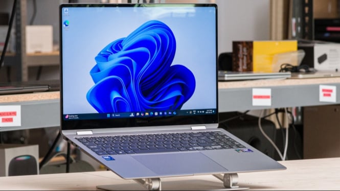 Samsung Galaxy Book5 Pro 360