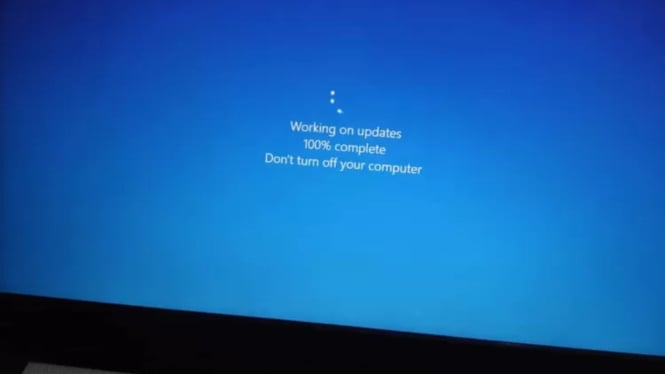Ilustrasi update laptop