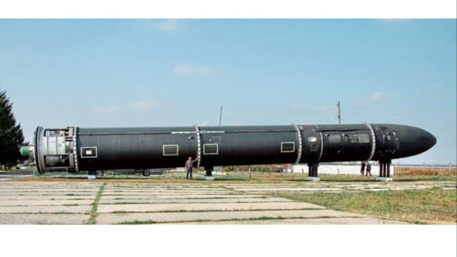 Rudal RS-28 Sarmat Rusia