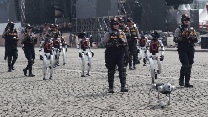 Robot Polri