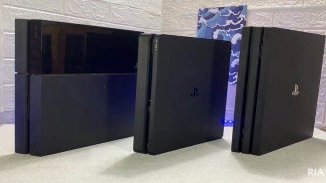 Perbandingan Lengkap PS4 Fat, Slim dan Pro