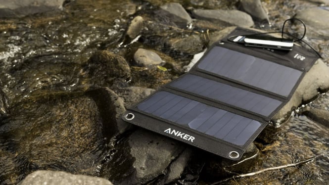 Anker 21W Dual USB Portable Solar Charger