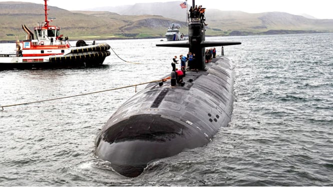 Kapal Selam Nuklir AS Tiba di Islandia
