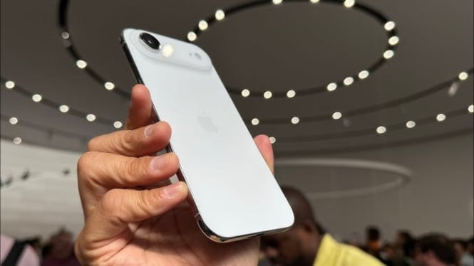 iPhone 17 Air.