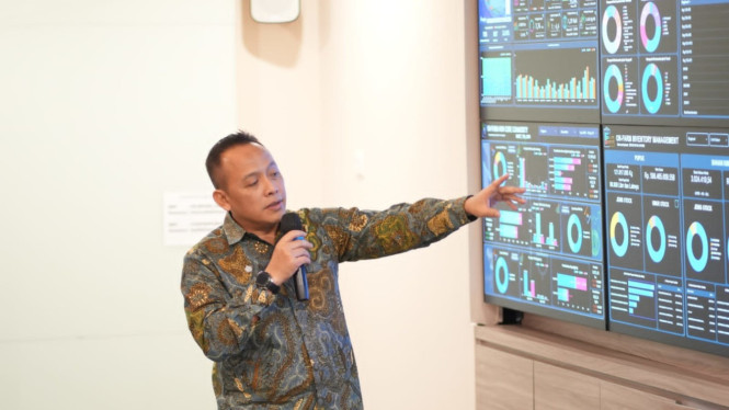 Ilustrasi pemaparan pertumbuhan bisnis perusahaan.