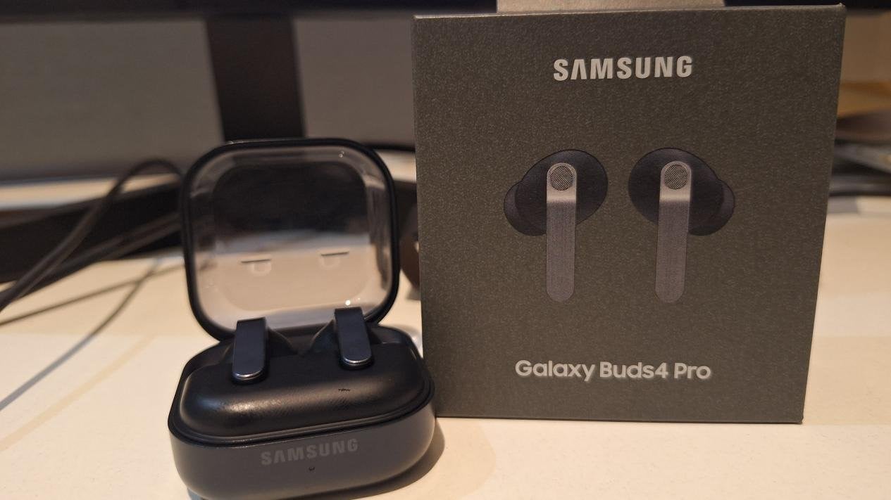 Review Samsung Galaxy Buds 4 Pro Upgrade Kecil, Performa Makin Powerful #Olin Sianturi